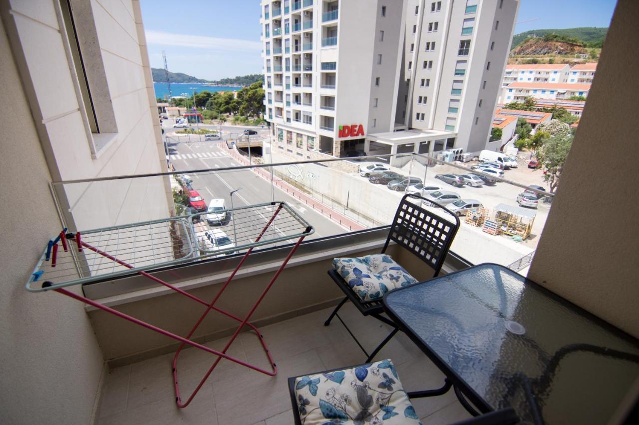 Apartments Milica Bečići エクステリア 写真