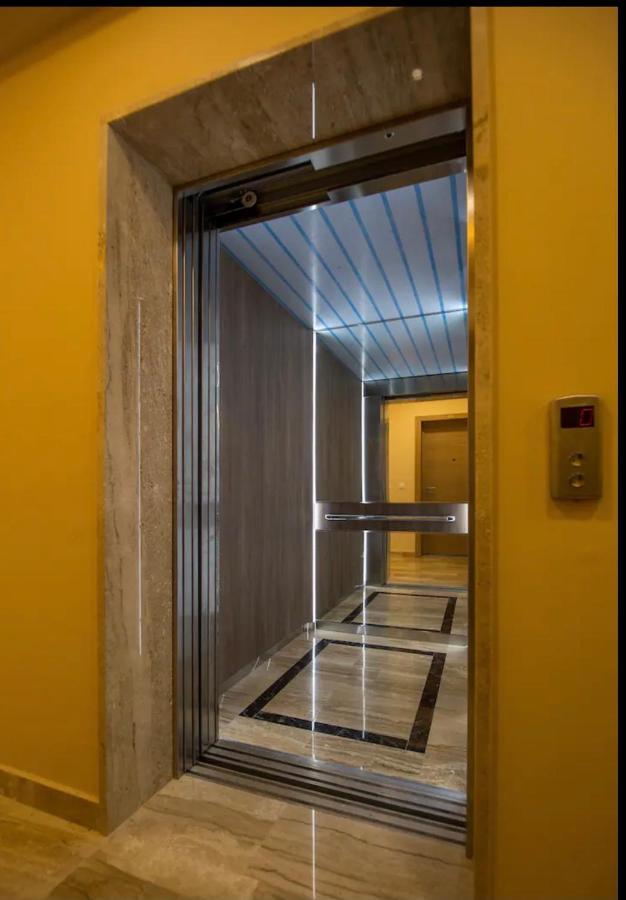 Apartments Milica Bečići エクステリア 写真