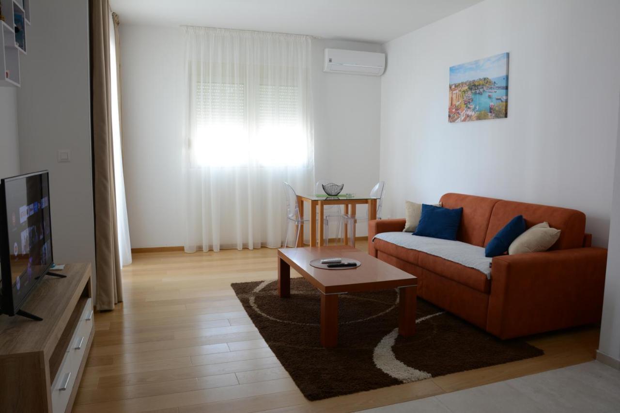 Apartments Milica Bečići エクステリア 写真