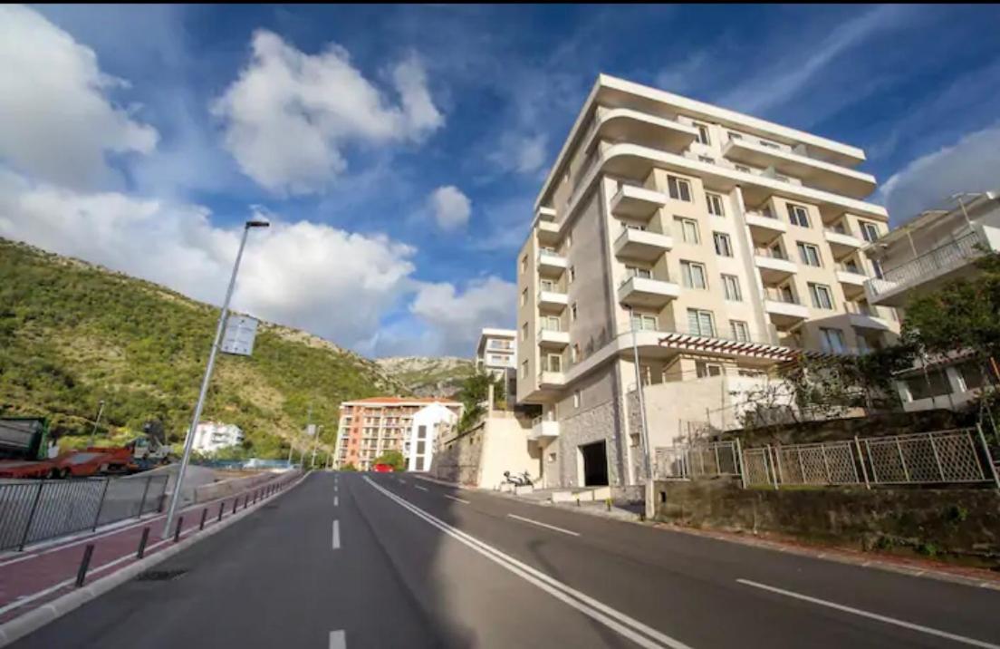 Apartments Milica Bečići エクステリア 写真
